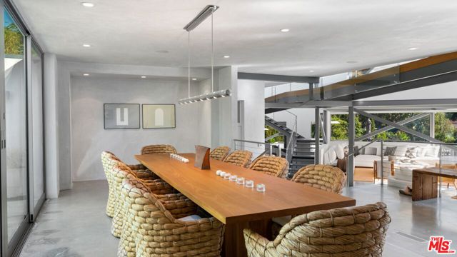 28827 Grayfox Street, Malibu, CA 90265