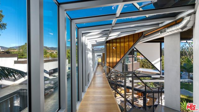 28827 Grayfox Street, Malibu, CA 90265