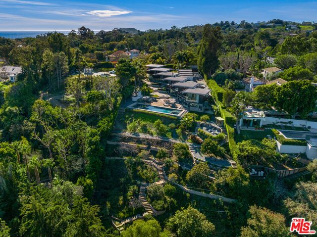 28827 Grayfox Street, Malibu, CA 90265