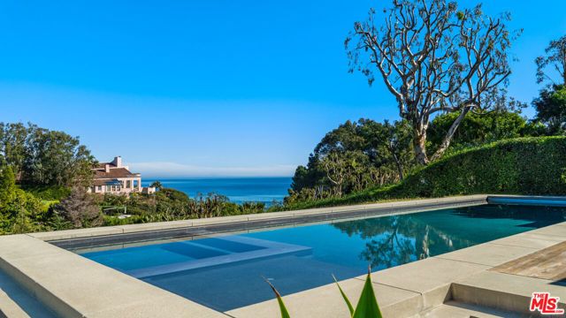 28827 Grayfox Street, Malibu, CA 90265