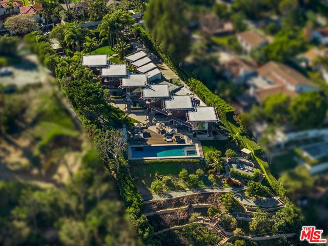28827 Grayfox Street, Malibu, CA 90265
