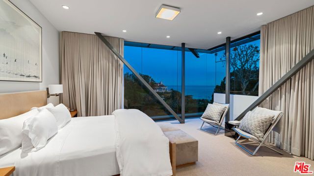 28827 Grayfox Street, Malibu, CA 90265