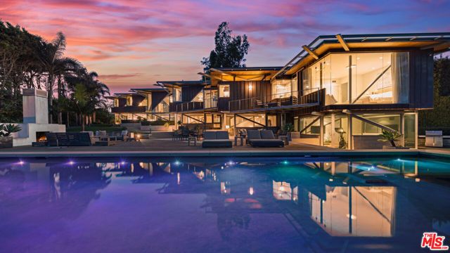 28827 Grayfox Street, Malibu, CA 90265