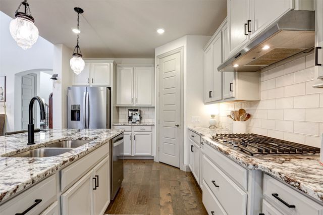 11490 Misty Ridge Drive, Flower Mound, TX 76262