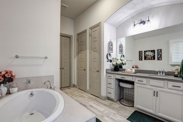 11490 Misty Ridge Drive, Flower Mound, TX 76262
