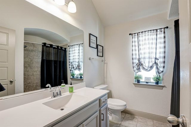 11490 Misty Ridge Drive, Flower Mound, TX 76262
