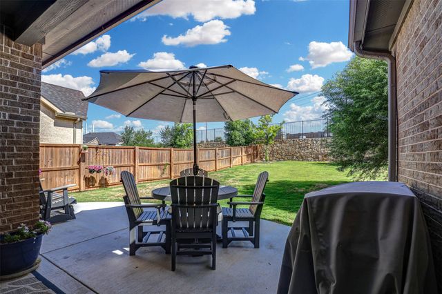 11490 Misty Ridge Drive, Flower Mound, TX 76262