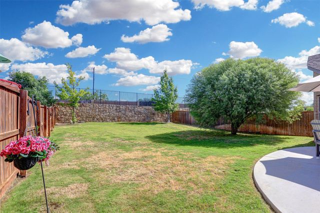 11490 Misty Ridge Drive, Flower Mound, TX 76262