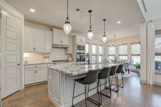 11490 Misty Ridge Drive, Flower Mound, TX 76262
