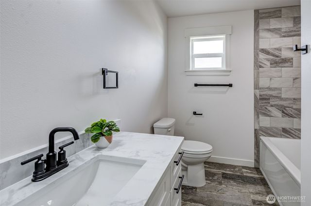 112 Sunwest Drive, Ephrata, WA 98823