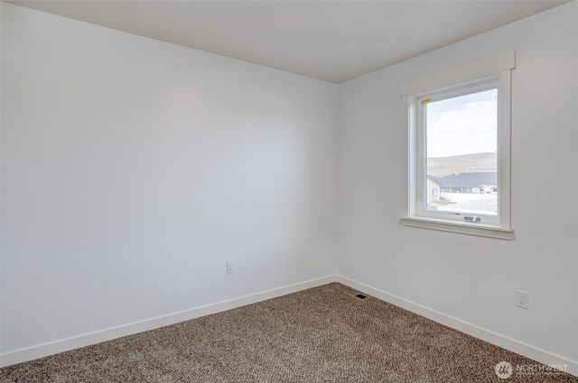 112 Sunwest Drive, Ephrata, WA 98823