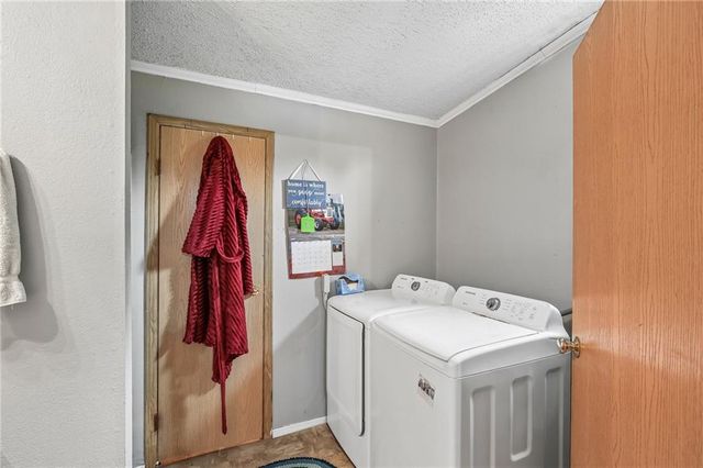 428 SW 850 Road, Chilhowee, MO 64733