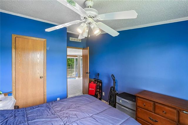 428 SW 850 Road, Chilhowee, MO 64733
