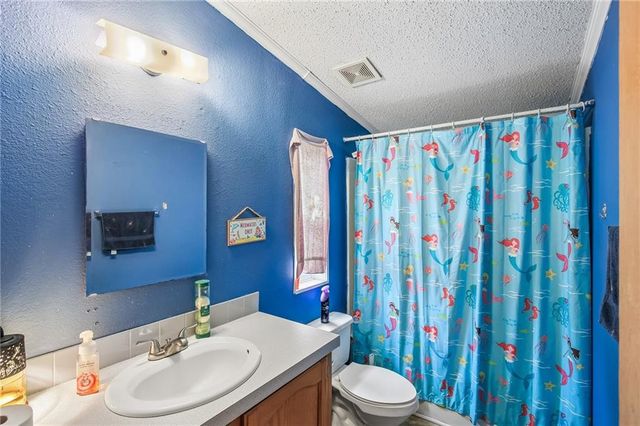 428 SW 850 Road, Chilhowee, MO 64733