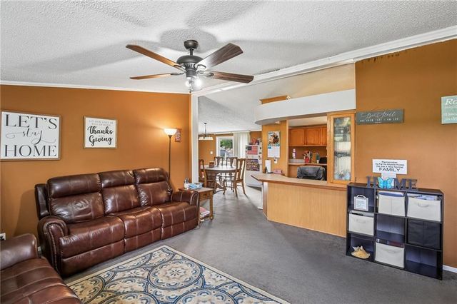428 SW 850 Road, Chilhowee, MO 64733