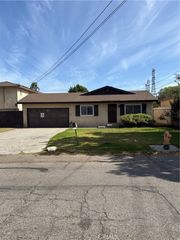456 W Bennett, Compton, CA 90220