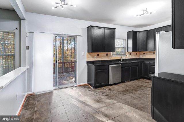 42 CATHERINE LN, Stafford, VA 22554