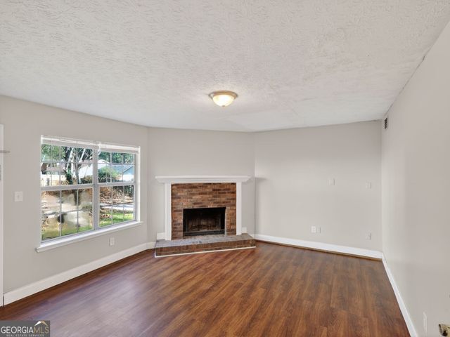 583 Tarragon Court SW, Atlanta, GA 30331