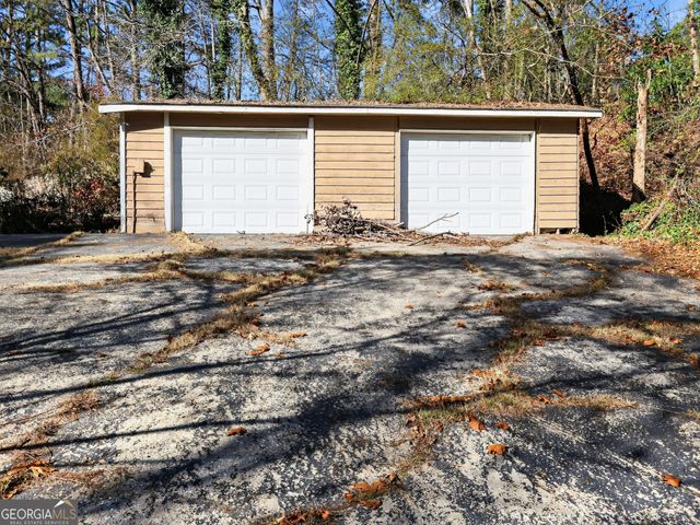 583 Tarragon Court SW, Atlanta, GA 30331