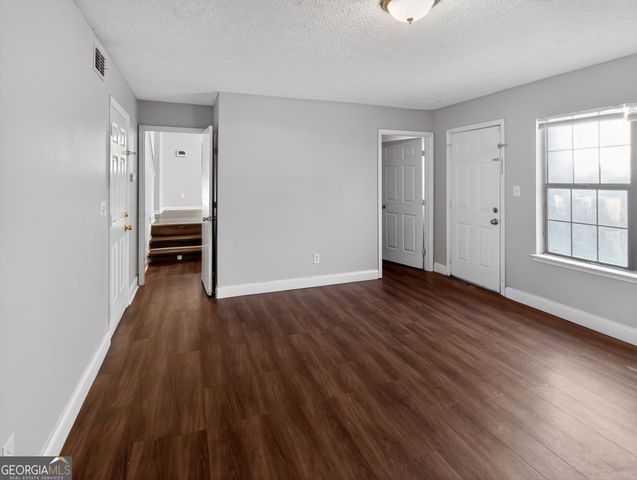 583 Tarragon Court SW, Atlanta, GA 30331