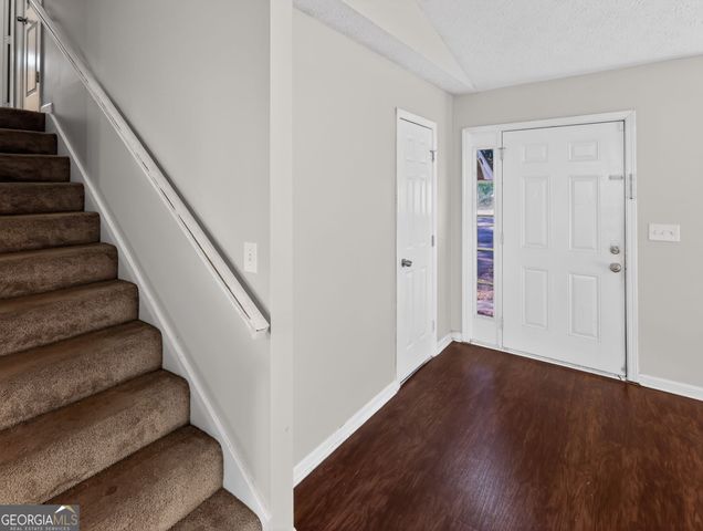 583 Tarragon Court SW, Atlanta, GA 30331