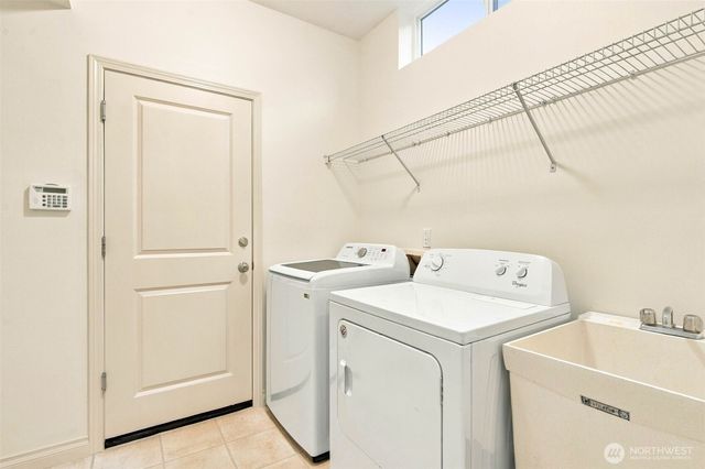 2117 NW Far Country Lane, Issaquah, WA 98027