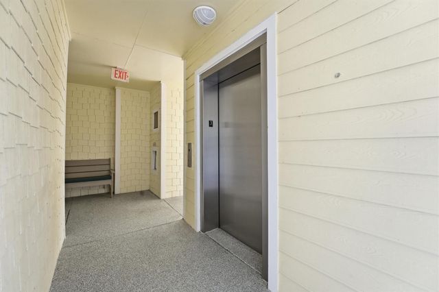 26350 Cat Tail Drive 302, Galveston, TX 77554