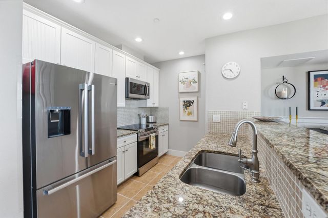 26350 Cat Tail Drive 302, Galveston, TX 77554