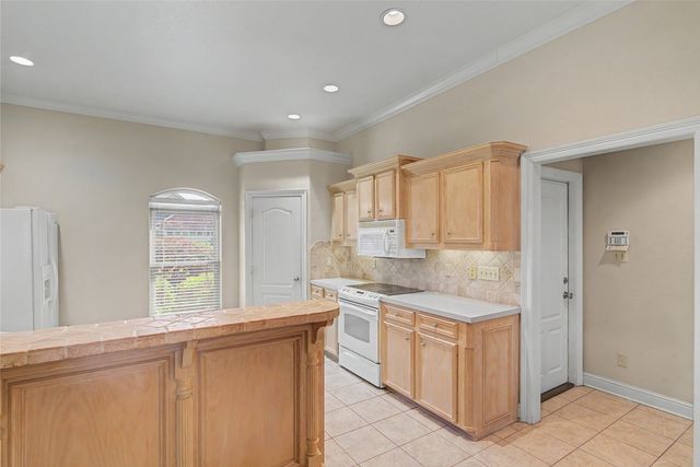 5062 Longstreet Place, Bossier City, LA 71112
