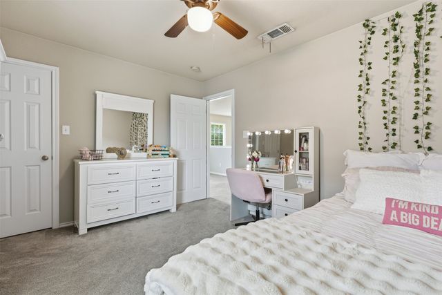 807 Huebner Way, Burleson, TX 76028
