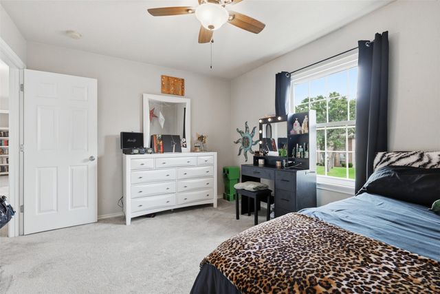 807 Huebner Way, Burleson, TX 76028