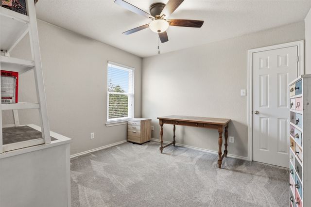807 Huebner Way, Burleson, TX 76028
