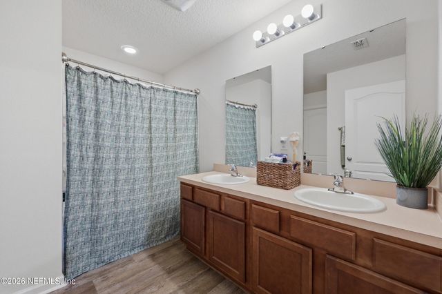 12435 GLIMMER Way, Jacksonville, FL 32219