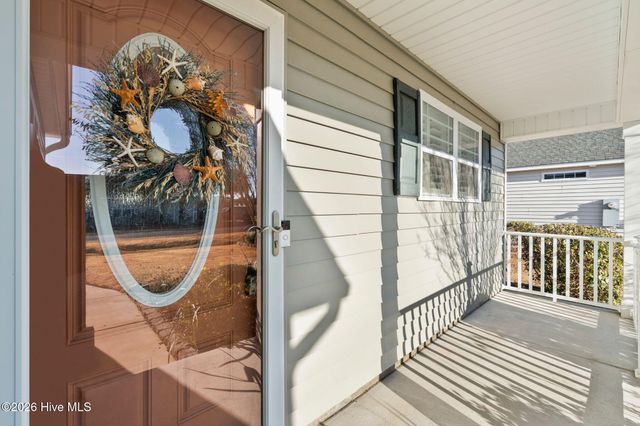 4238 Cherry Laurel Drive SE, Southport, NC 28461