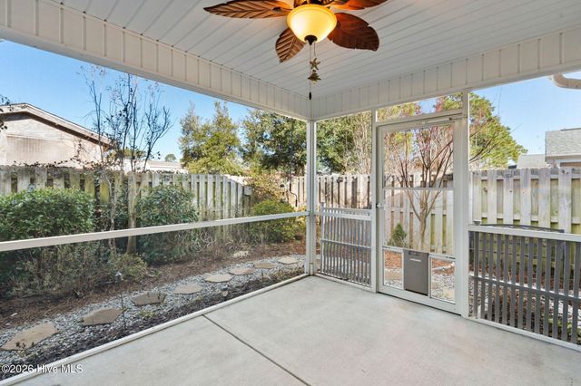 4238 Cherry Laurel Drive SE, Southport, NC 28461