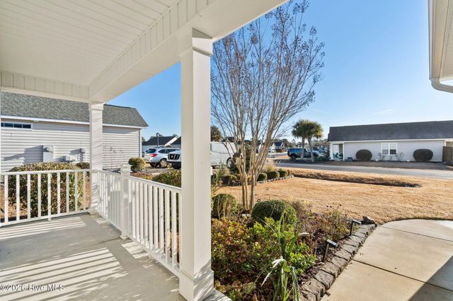 4238 Cherry Laurel Drive SE, Southport, NC 28461