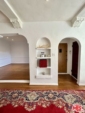 8673 W Olympic Boulevard, Los Angeles, CA 90035