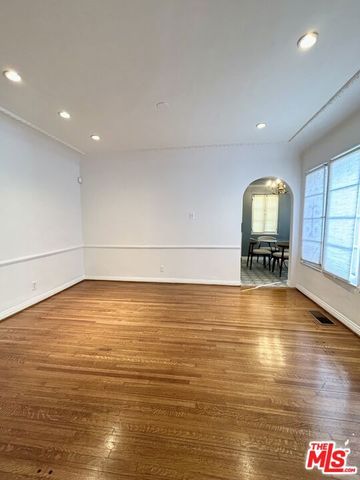 8673 W Olympic Boulevard, Los Angeles, CA 90035
