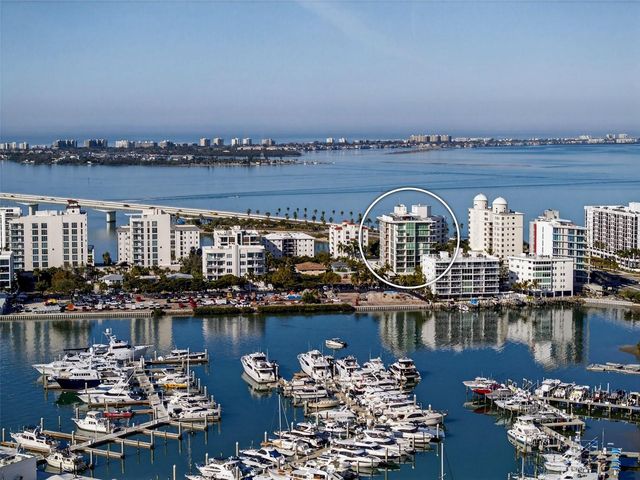 111 GOLDEN GATE POINT 802PH, Sarasota, FL 34236