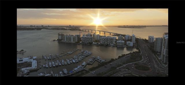 111 GOLDEN GATE POINT 802PH, Sarasota, FL 34236