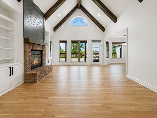 2607 Country Lane, Springdale, AR 72762