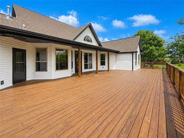 2607 Country Lane, Springdale, AR 72762