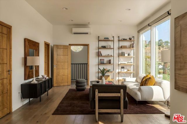 3561 Tacoma Avenue, Los Angeles, CA 90065