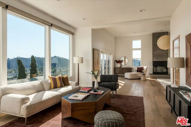 3561 Tacoma Avenue, Los Angeles, CA 90065