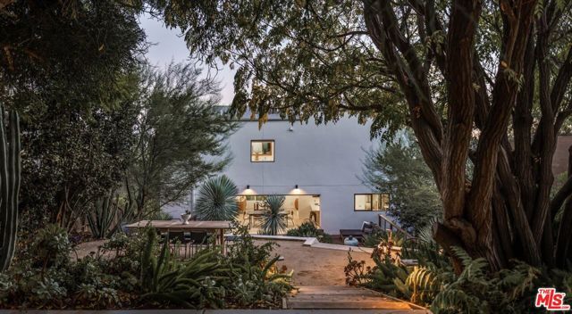 3561 Tacoma Avenue, Los Angeles, CA 90065