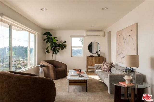3561 Tacoma Avenue, Los Angeles, CA 90065