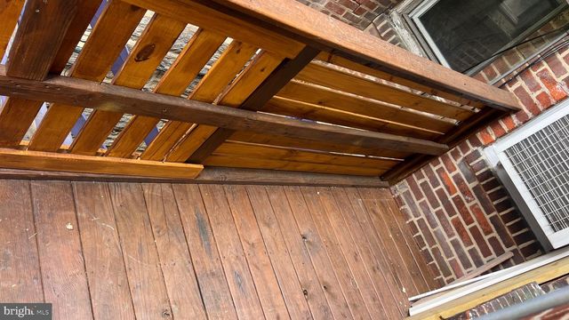 228 COPLEY RD, Upper Darby, PA 19082