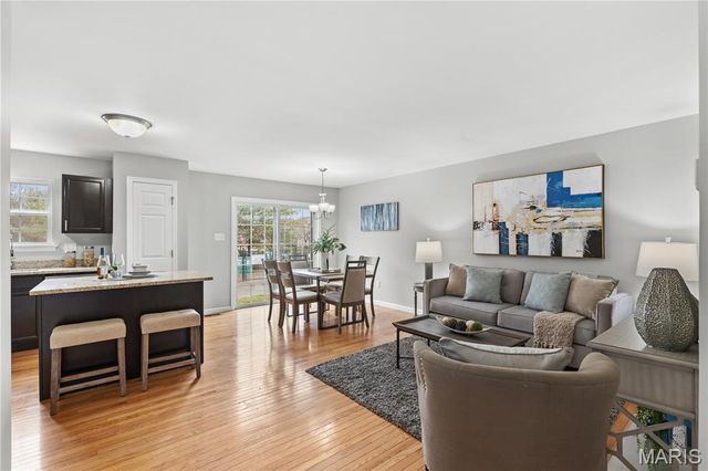 3105 Pathfinder Trail, St Charles, MO 63301