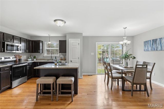 3105 Pathfinder Trail, St Charles, MO 63301