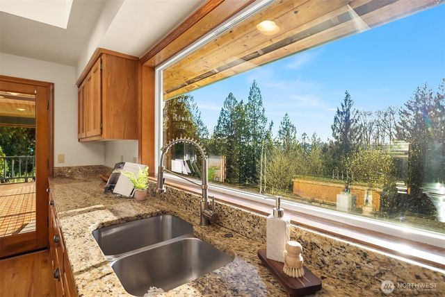 22428 107th Avenue NE, Arlington, WA 98223